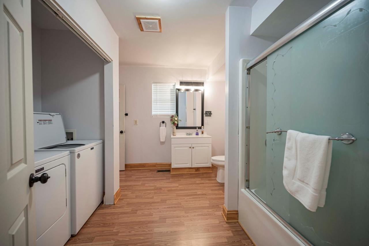 Light And Bright Cabin Close To Pates Ford Marina Smithville Exterior photo
